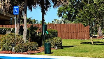 Pet-friendly amenities