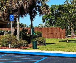 Pet-friendly amenities