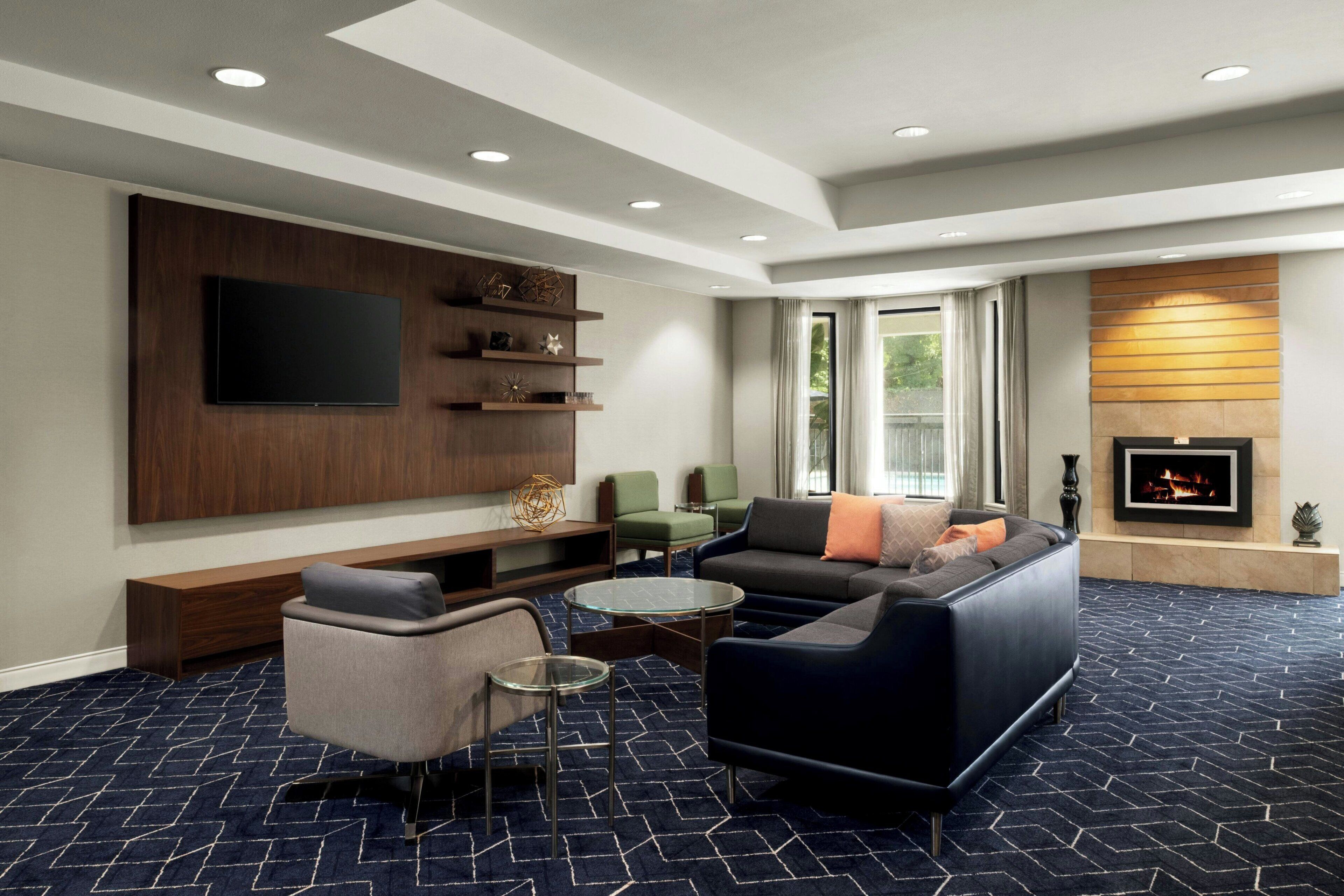 Photo - Courtyard by Marriott Stockton