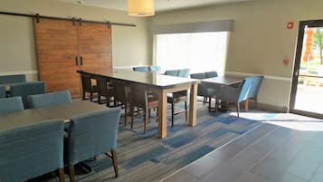 Free buffet breakfast