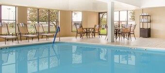 Muncie Place Hotel & Suites