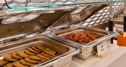 Muncie Place Hotel & Suites