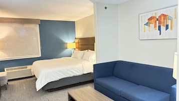 Suite, 1 King Bed | 1 bedroom, in-room safe, desk, laptop workspace