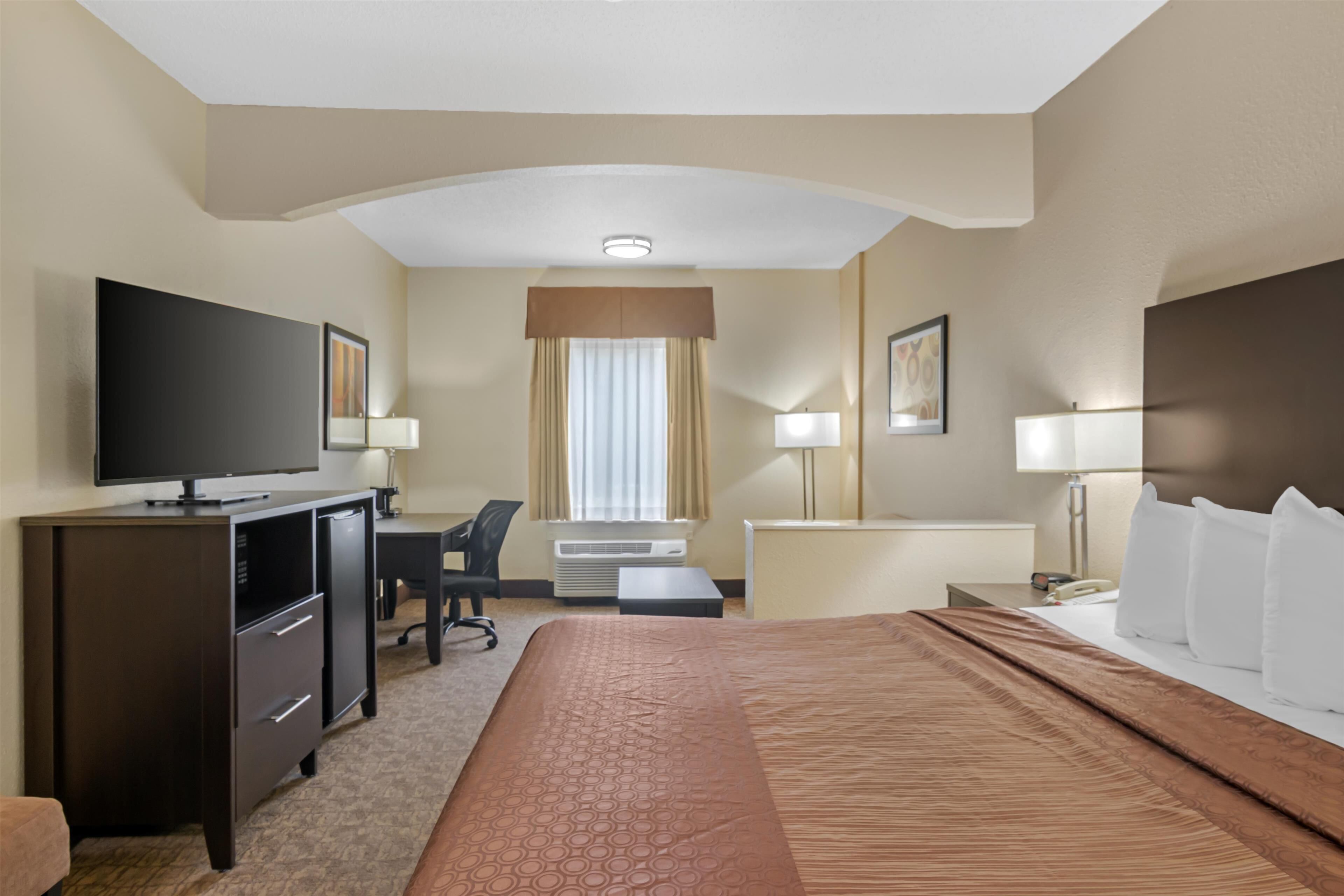 1 bedroom, desk, laptop workspace, blackout curtains