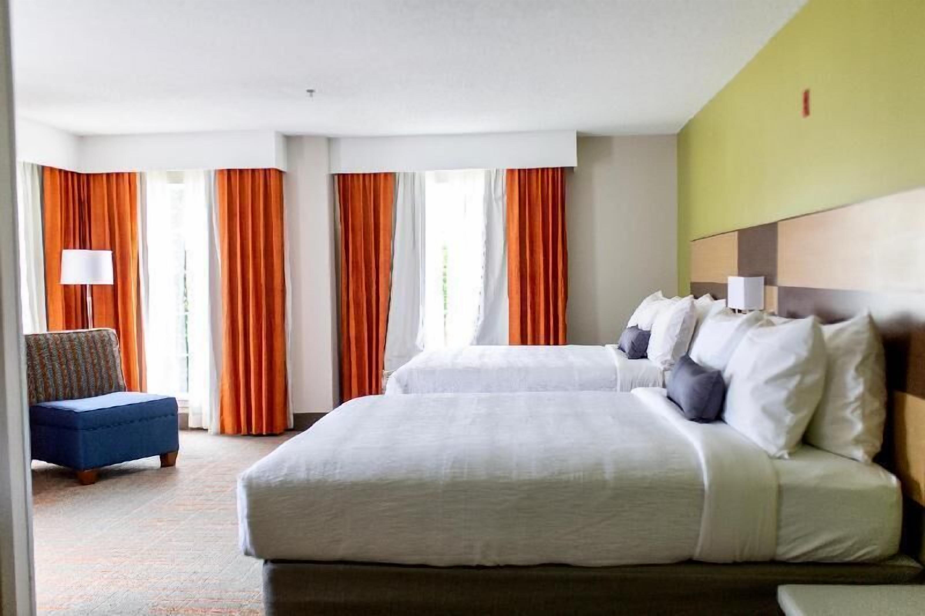 In-room safe, desk, laptop workspace, iron/ironing board