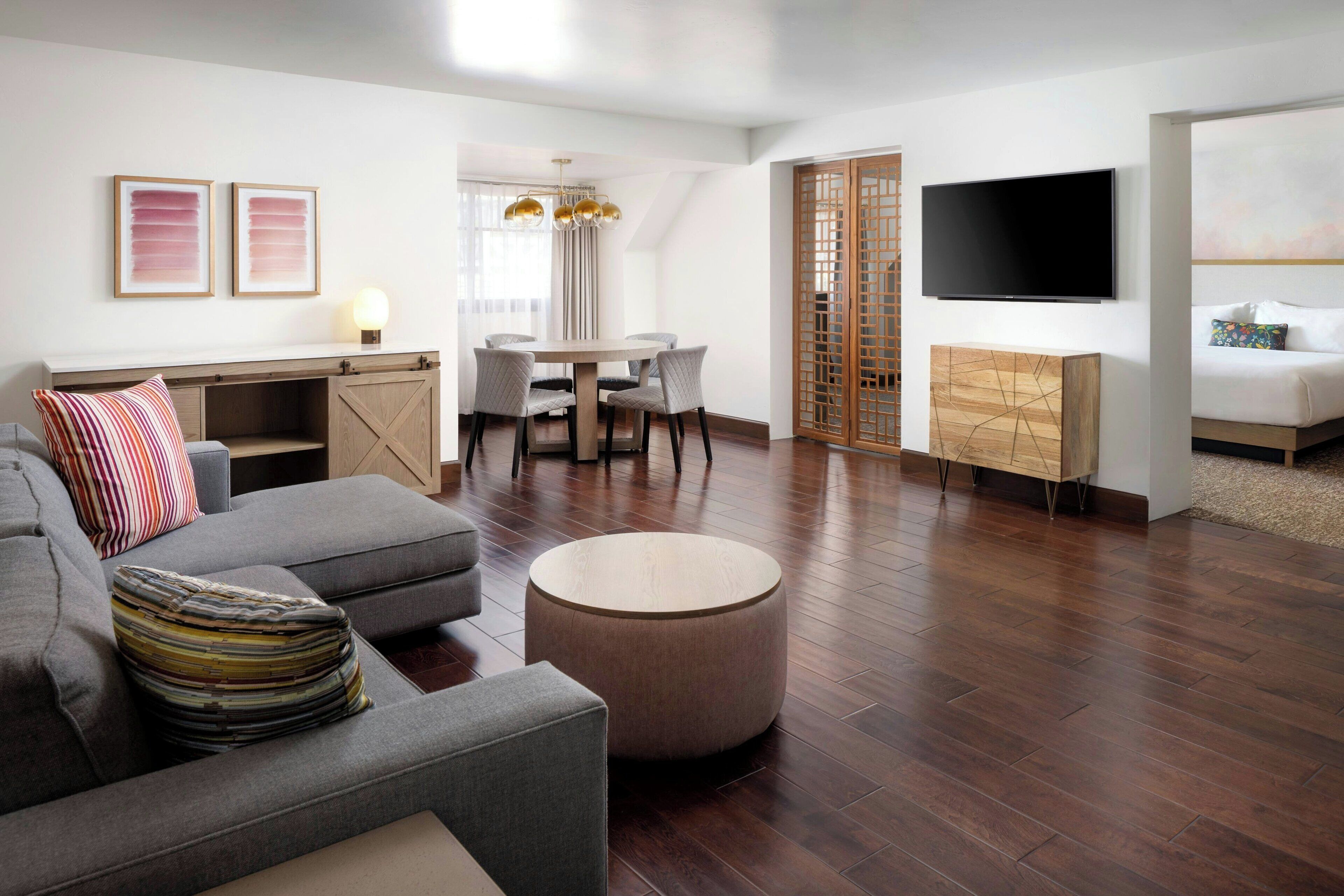 egyptian cotton sheets, down duvets, pillow-top beds, in-room safe