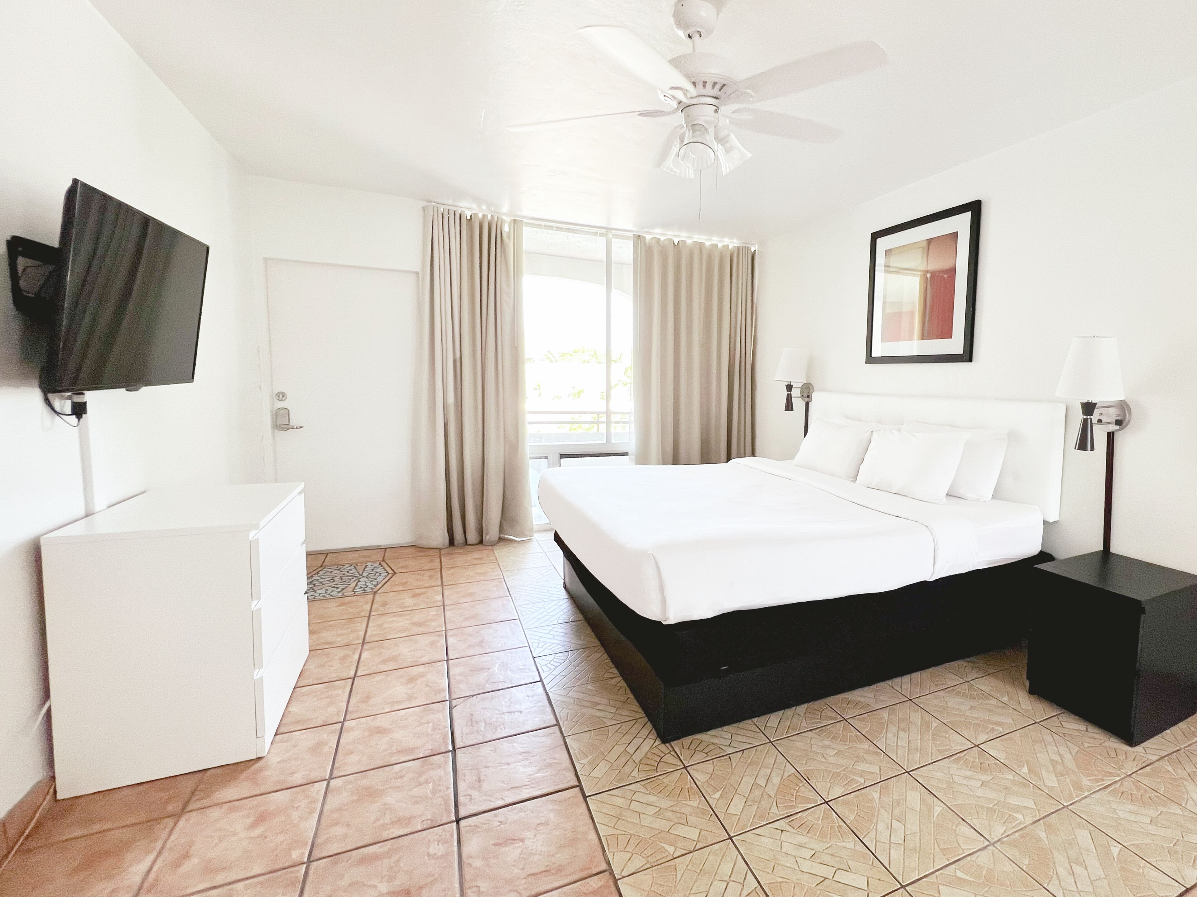 Foto - North Beach Hotel