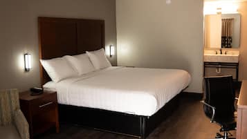 Standardzimmer, 1 King-Bett, Nichtraucher | Schreibtisch, laptopgeeigneter Arbeitsplatz, Verdunkelungsvorhänge