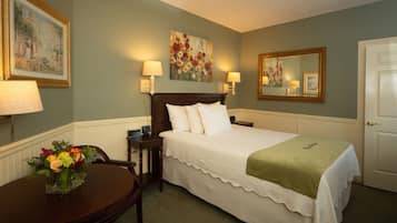 Coffres-forts dans les chambres, fer et planche Ă repasser