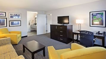 Suite, 2 Double Beds, Non Smoking | Premium bedding, in-room safe, desk, soundproofing