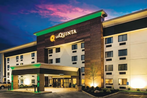 La Quinta Inn & Suites by Wyndham Cincinnati NE - Mason