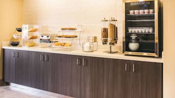 Free daily buffet breakfast