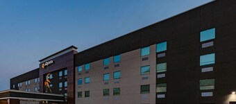 La Quinta Inn & Suites by Wyndham Houston Southwest