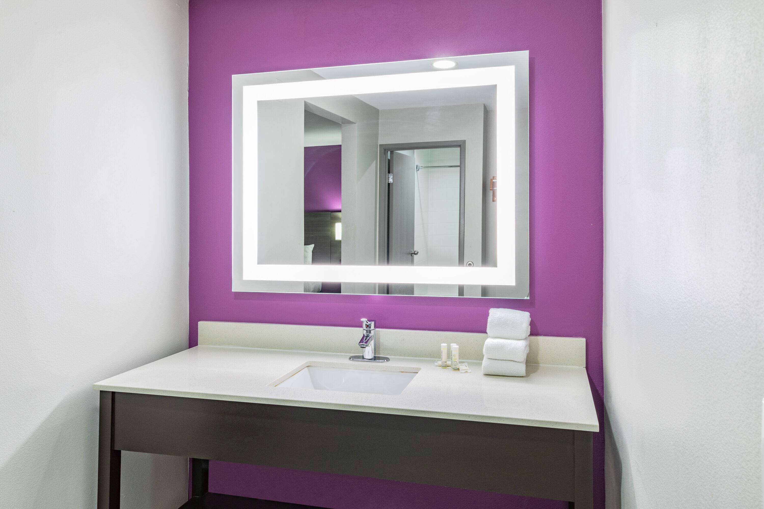 Photo - La Quinta by Wyndham Houston Southwest