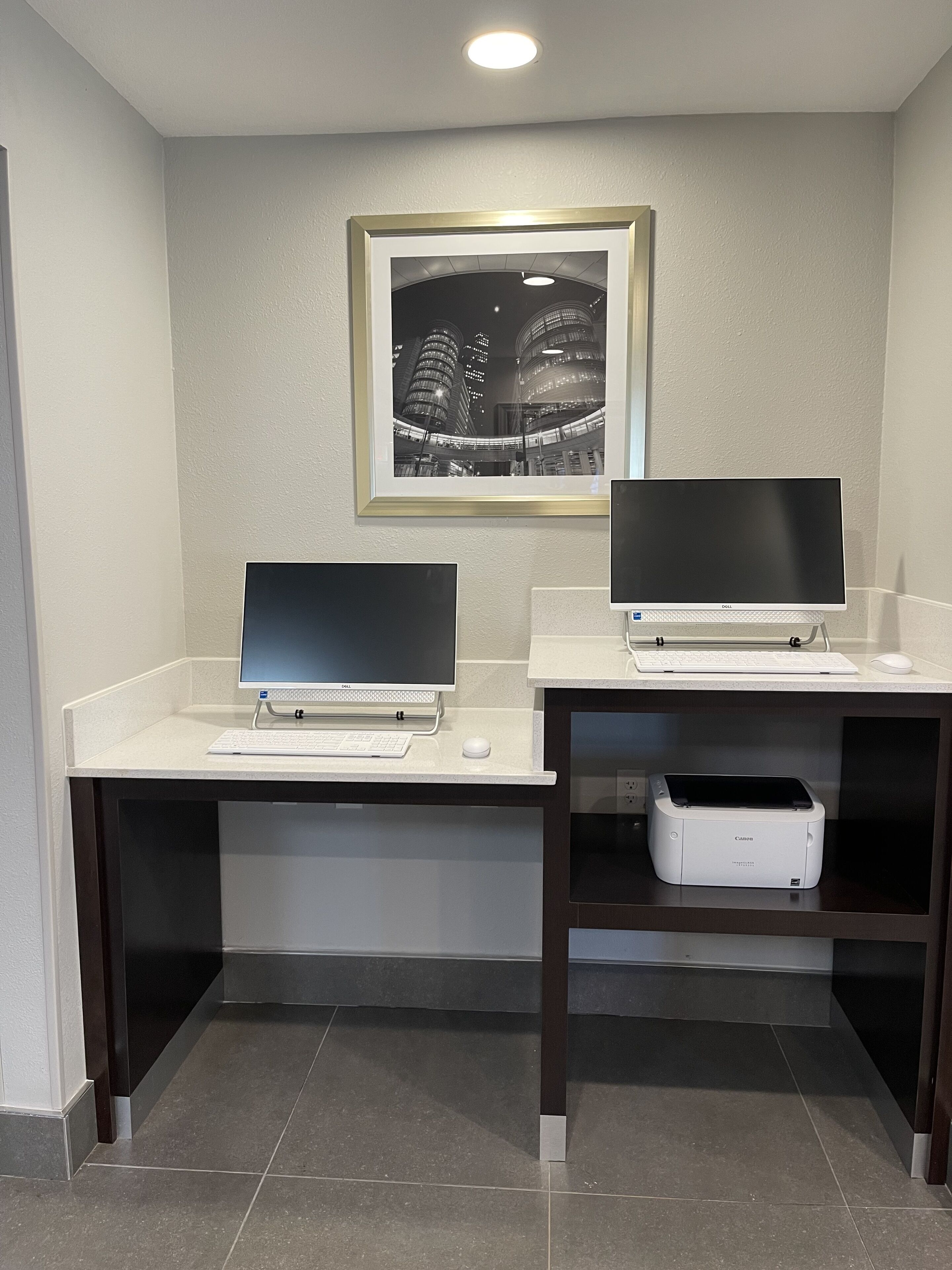 Photo - La Quinta by Wyndham Houston Southwest