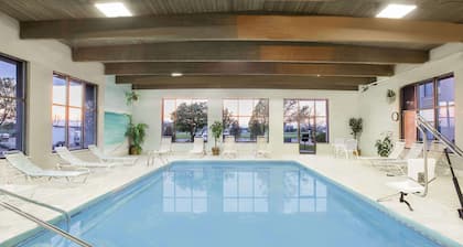 Baymont by Wyndham Janesville