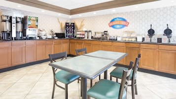 Dagelijks continentaal ontbijt inbegrepen