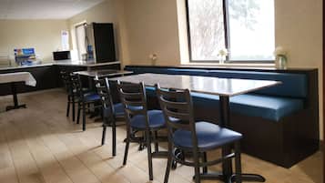 Desayuno buffet incluido todos los días