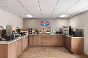 Desayuno continental incluido todos los días