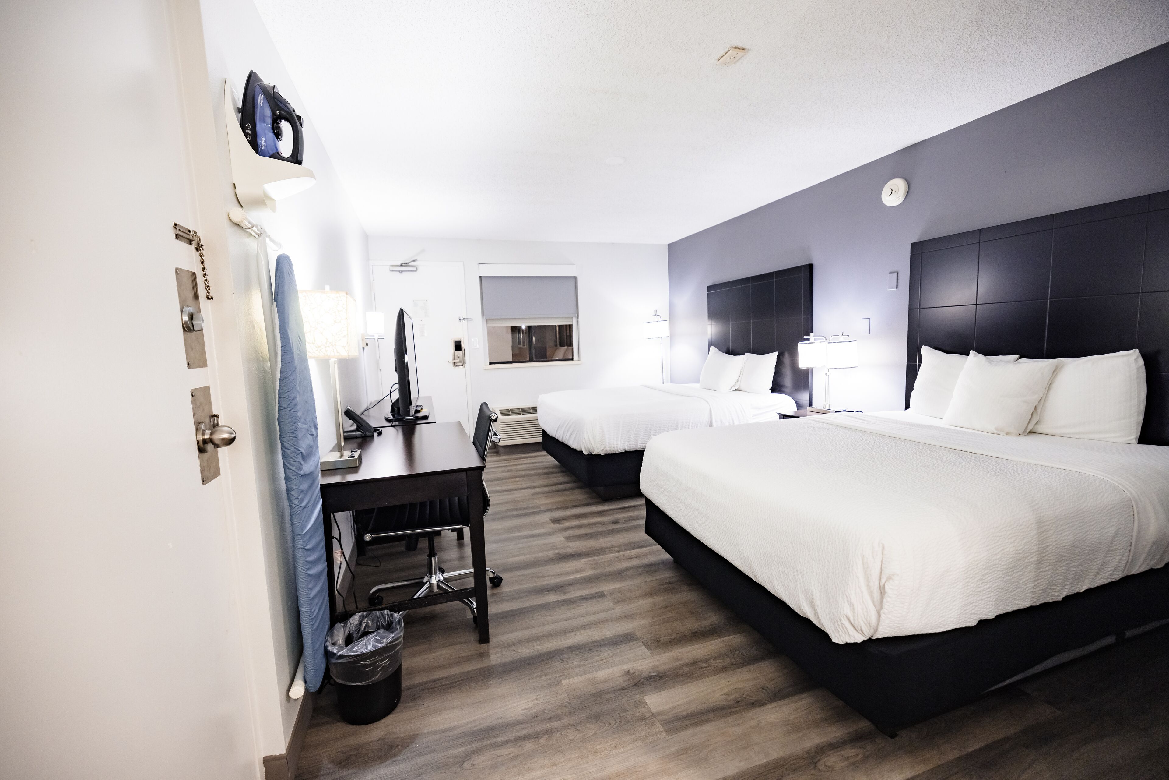 Photo - Tampa Inn Near Busch Gardens