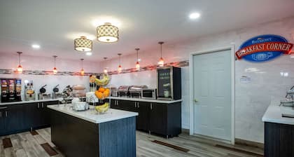 Baymont by Wyndham Traverse City