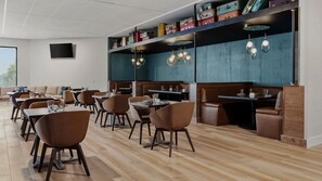 Petit déjeuner préparé sur commande servi tous les jours en supplément