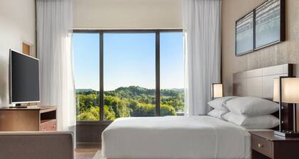 Delta Hotels by Marriott Bristol