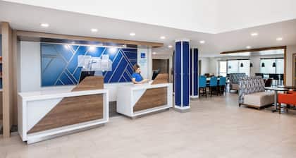 Holiday Inn Express Hotel & Suites Wilson - Hayes Place by IHG