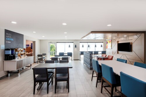 Holiday Inn Express Hotel & Suites Wilson - Hayes Place by IHG