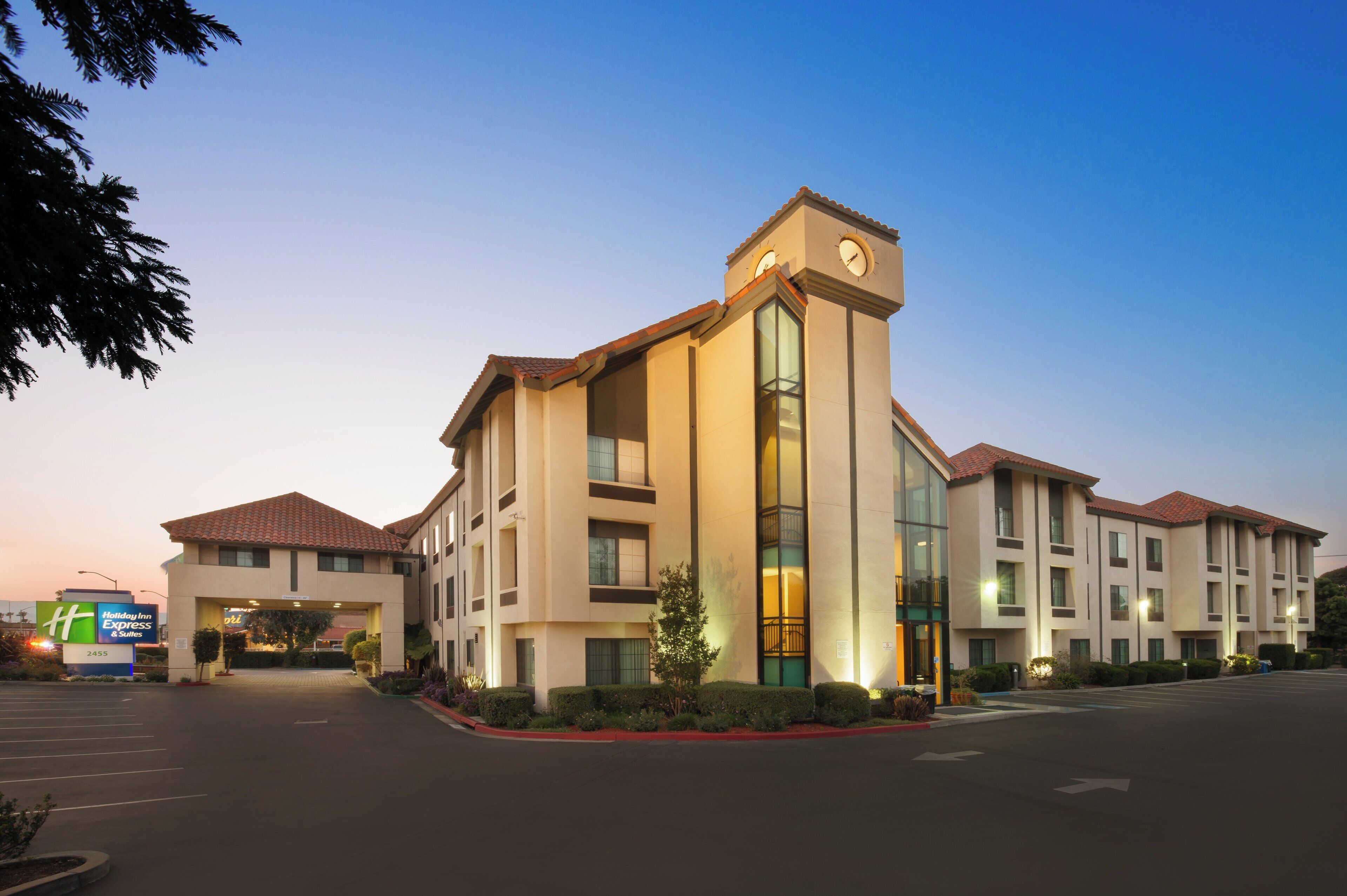 Foto - Holiday Inn Express & Suites Santa Clara-Silicon Valley by IHG