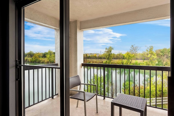 Hypo-allergenic bedding, desk, blackout curtains, iron/ironing board