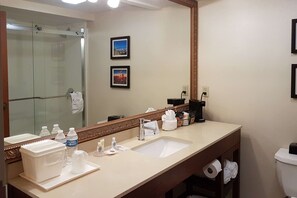 Standard Room, 1 King Bed with Sofa bed, Non Smoking | Premium bedding, pillowtop beds, desk, blackout drapes - Comfort Inn I-10 West at 51st Ave (Phoenix)