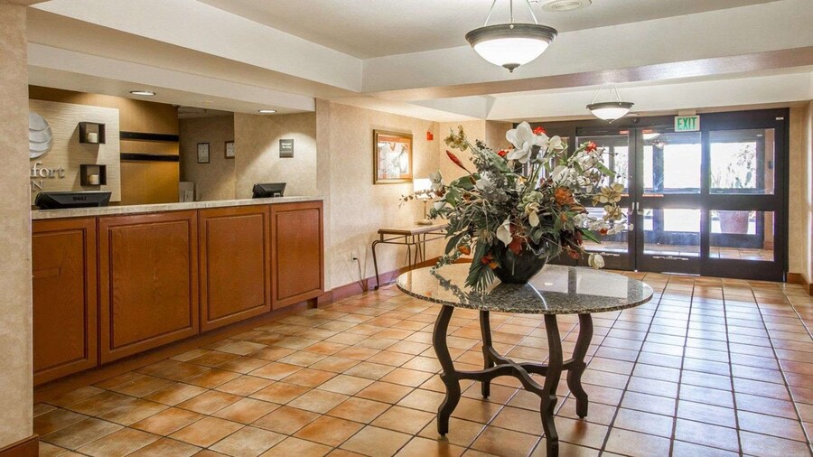 Comfort Inn I-10 West at 51st Ave