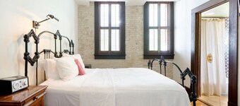 Hotel Havana