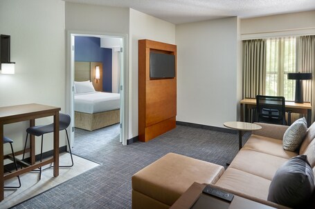 Residence Inn by Marriott Asheville Biltmore - Image 4