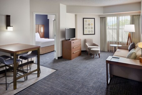 Residence Inn by Marriott Asheville Biltmore - Image 5
