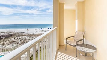 Deluxe Room, 1 King Bed, Beach View (Partial) | View from room