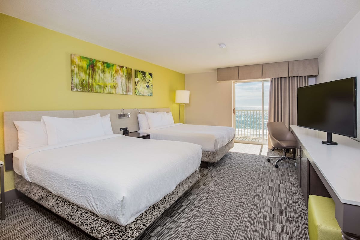 1 bedroom, pillowtop beds, desk, laptop workspace