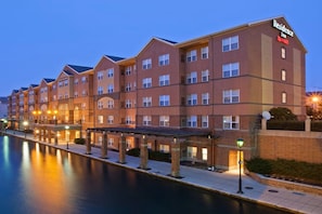 บริเวณภายนอก