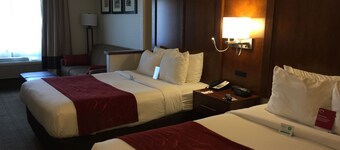 Comfort Suites Near Six Flags Magic Mountain