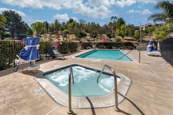 Outdoor pool, open 7:00 AM to 11:00 PM, sun loungers
