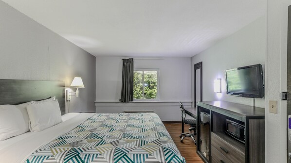 Free WiFi, bed sheets