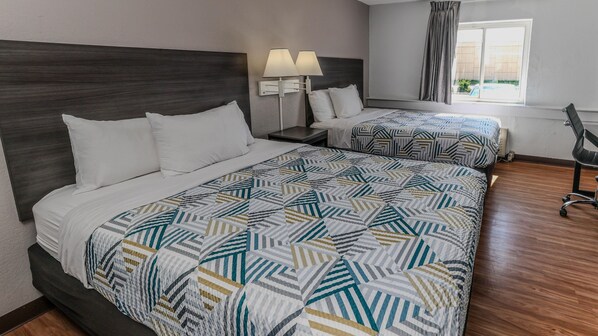 Chambre Standard, 2 grands lits, non-fumeurs | Wi-Fi gratuit, draps fournis