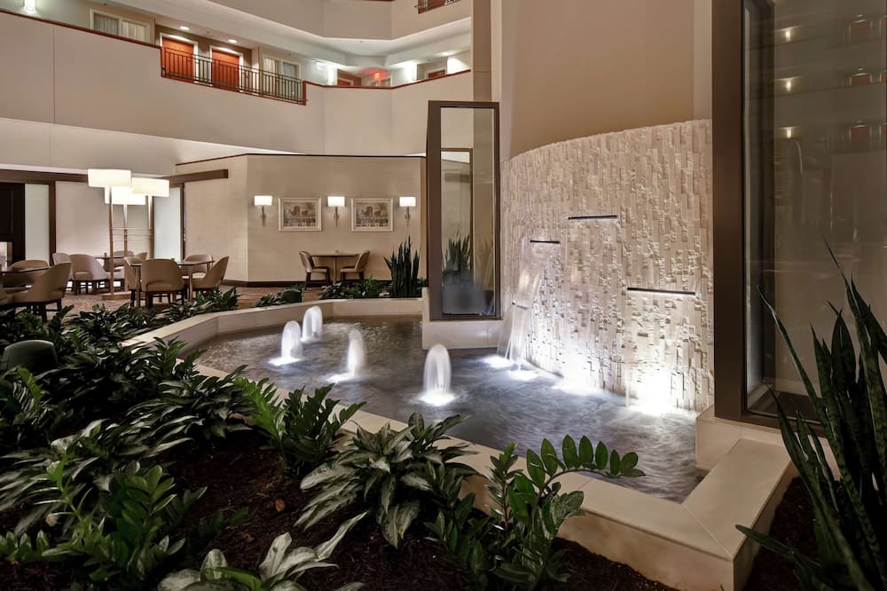 Embassy Suites Little Rock