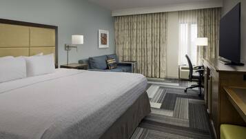 Cortinas blackout, ferros/tábuas de passar roupa, Wi-Fi de cortesia