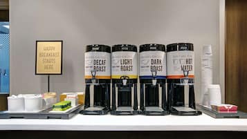 Desayuno buffet incluido todos los días