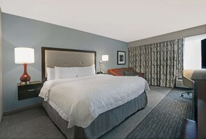 Premium bedding, down duvets, in-room safe, desk - Hampton Inn Greenville I-385 - Woodruff Rd. (Greenville)