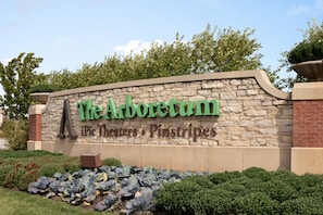 Point of interest - Hyatt Place Chicago/Hoffman Estates (Hoffman Estates)