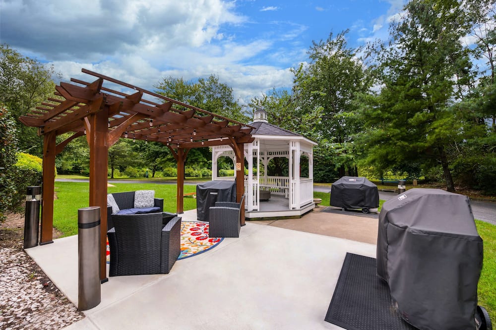 Sonesta Simply Suites Hampton