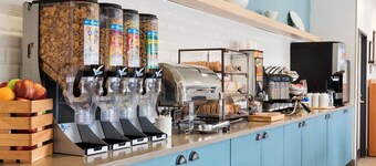 Country Inn & Suites by Radisson Romeoville - Bolingbrook